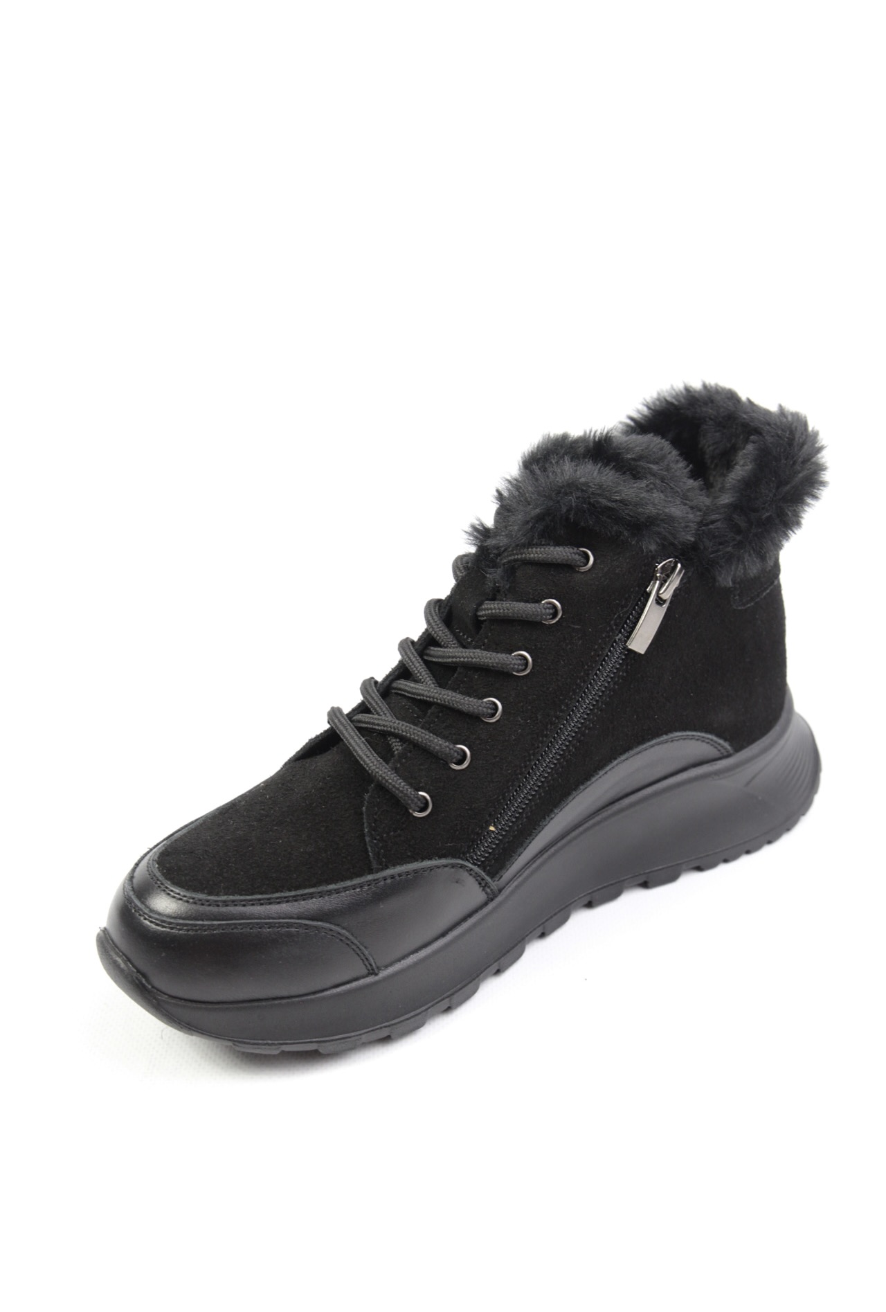 картинка Ботинки замшевые Benito от магазина Pratik