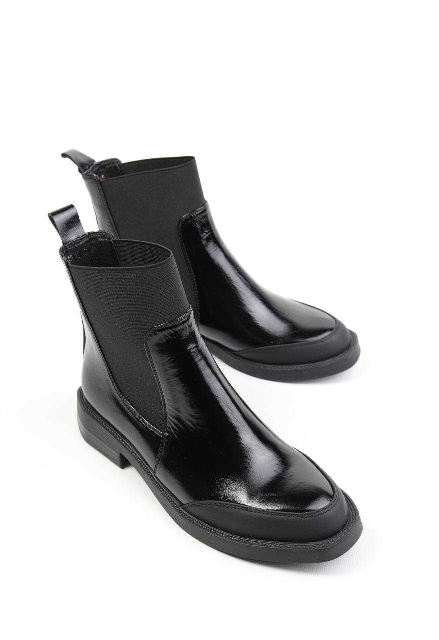 картинка Ботинки кожаные Benito от магазина Pratik