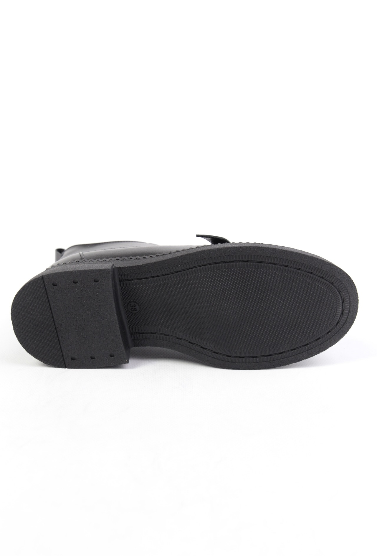 картинка Ботинки кожаные Benito от магазина Pratik