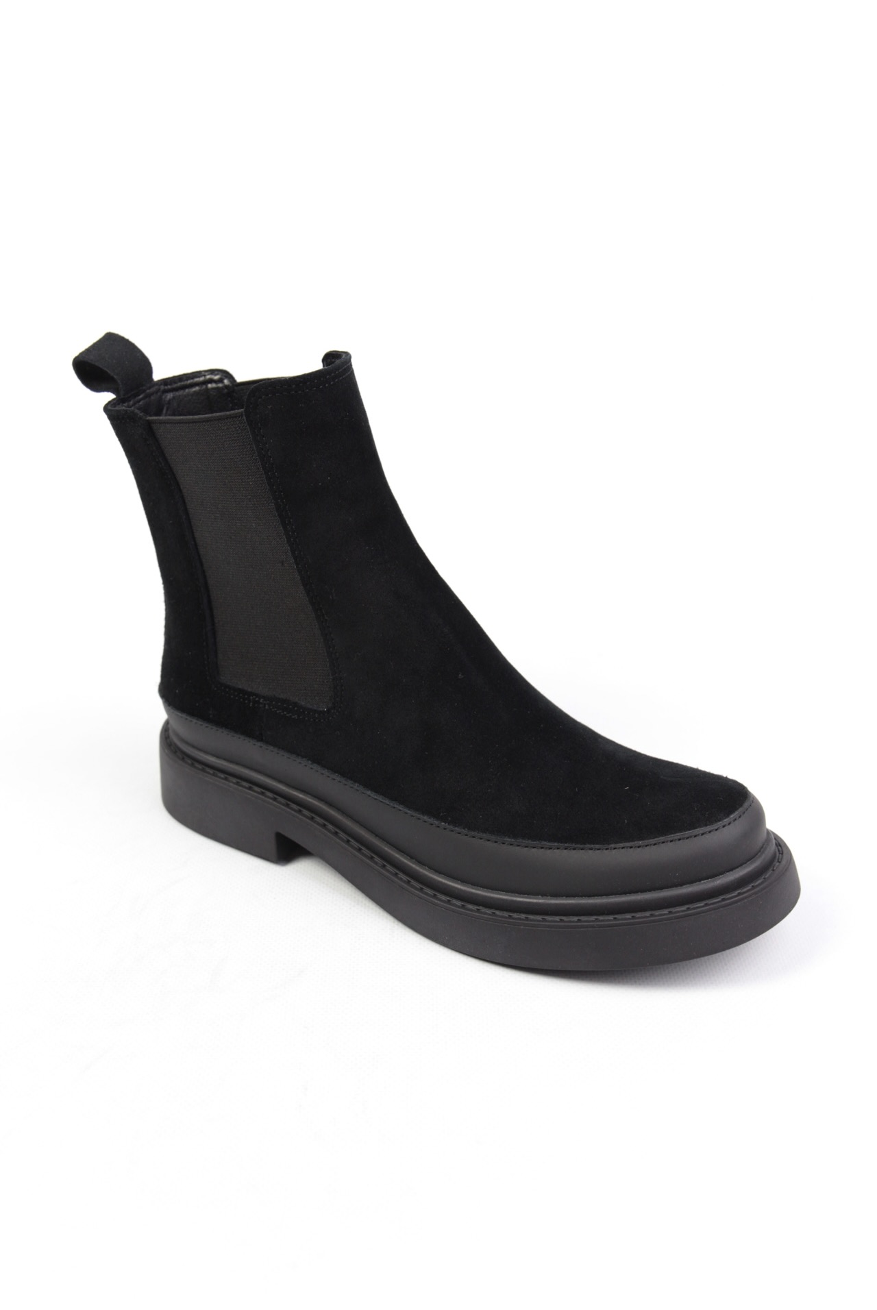 картинка Ботинки замшевые Benito от магазина Pratik