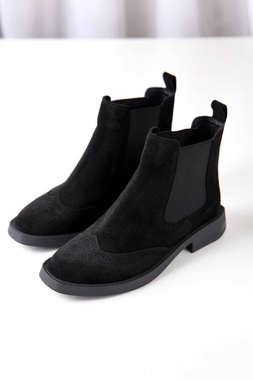 картинка Ботинки замшевые Benito от магазина Pratik