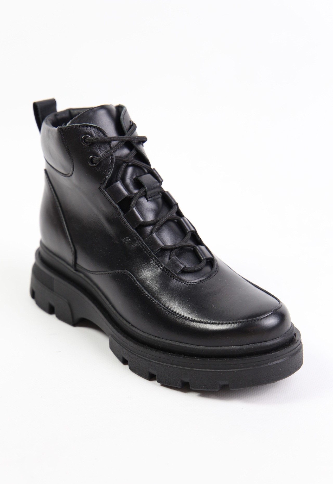 картинка Ботинки кожаные Benito от магазина Pratik