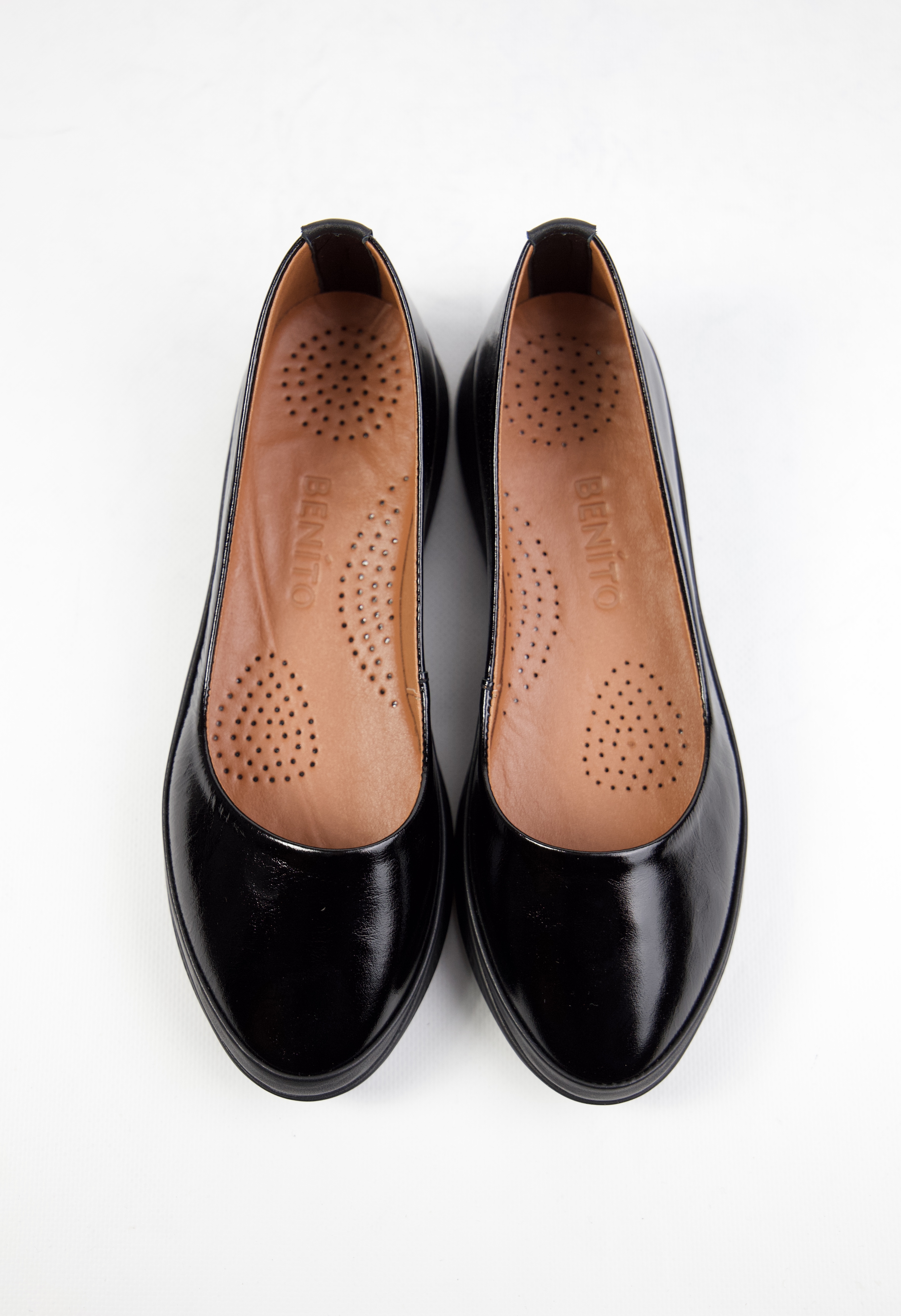 картинка Балетки кожаные Benito от магазина Pratik