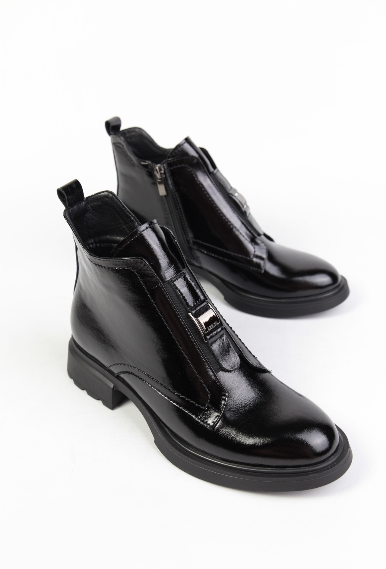 картинка Ботинки кожаные Benito от магазина Pratik