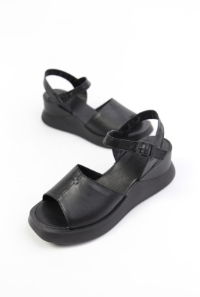 Босоножки кожаные Benito 0088/01 new- фото 1 - интернет-магазин обуви Pratik