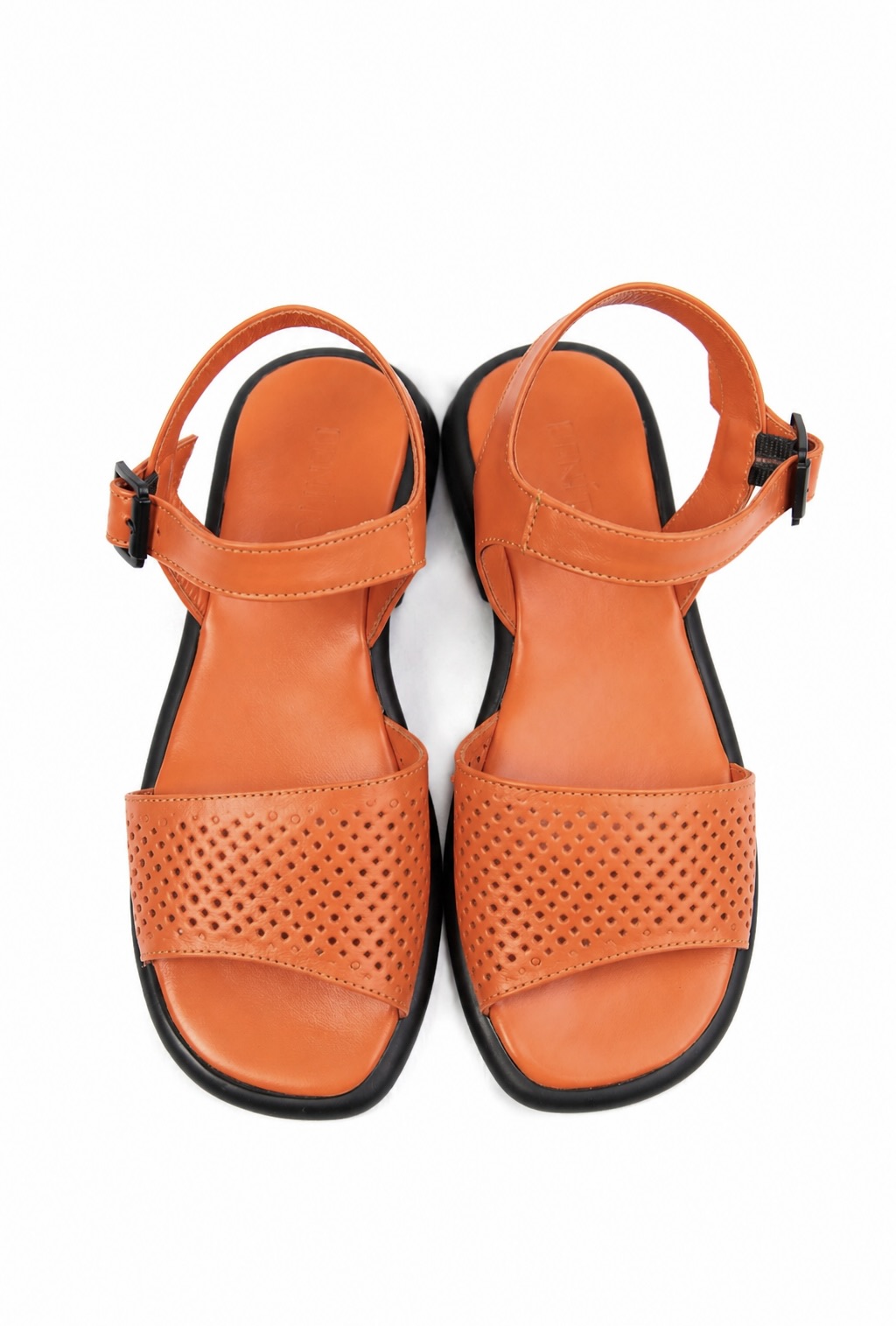 картинка Сандалии кожаные Benito от магазина Pratik