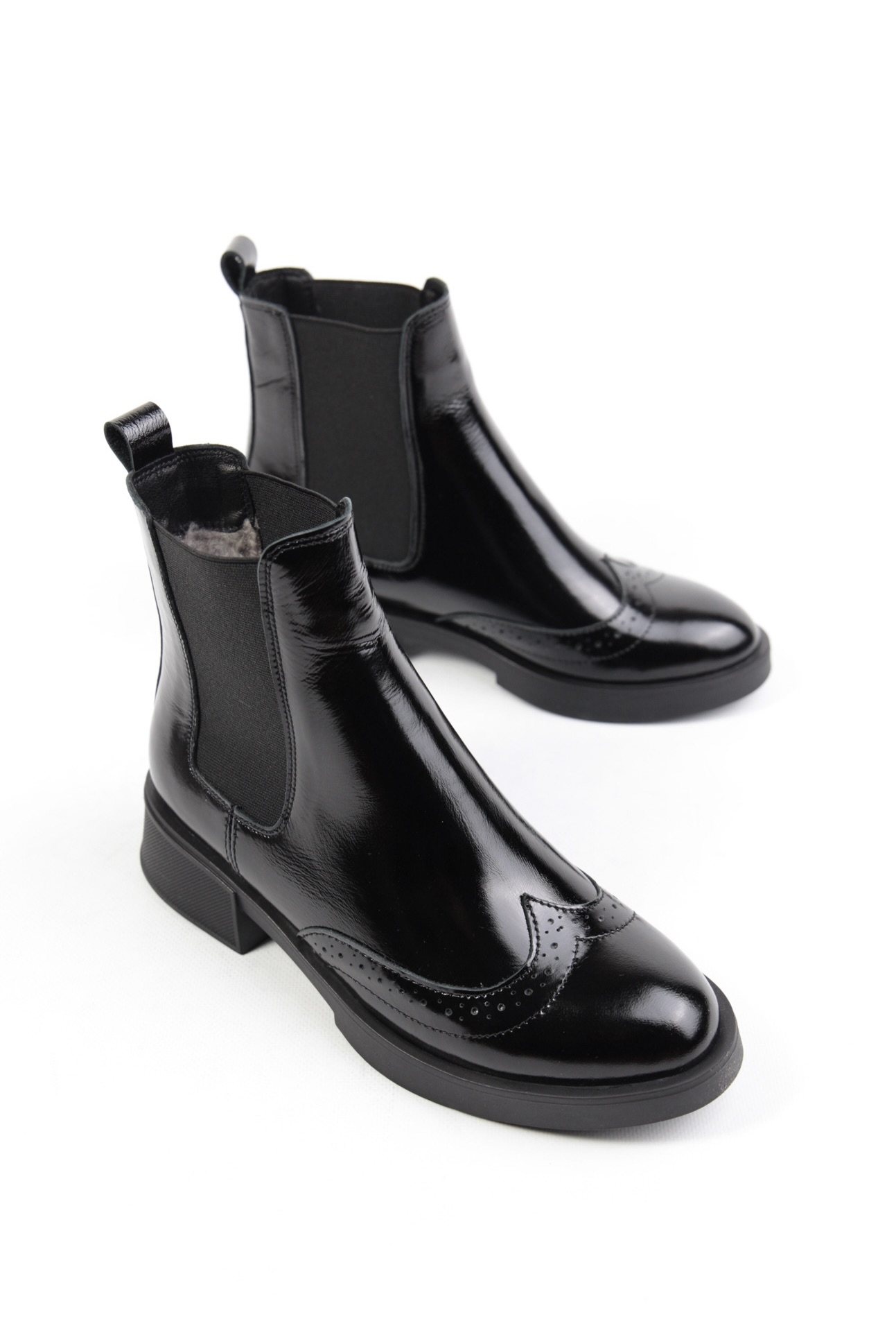 картинка Ботинки кожаные Benito от магазина Pratik