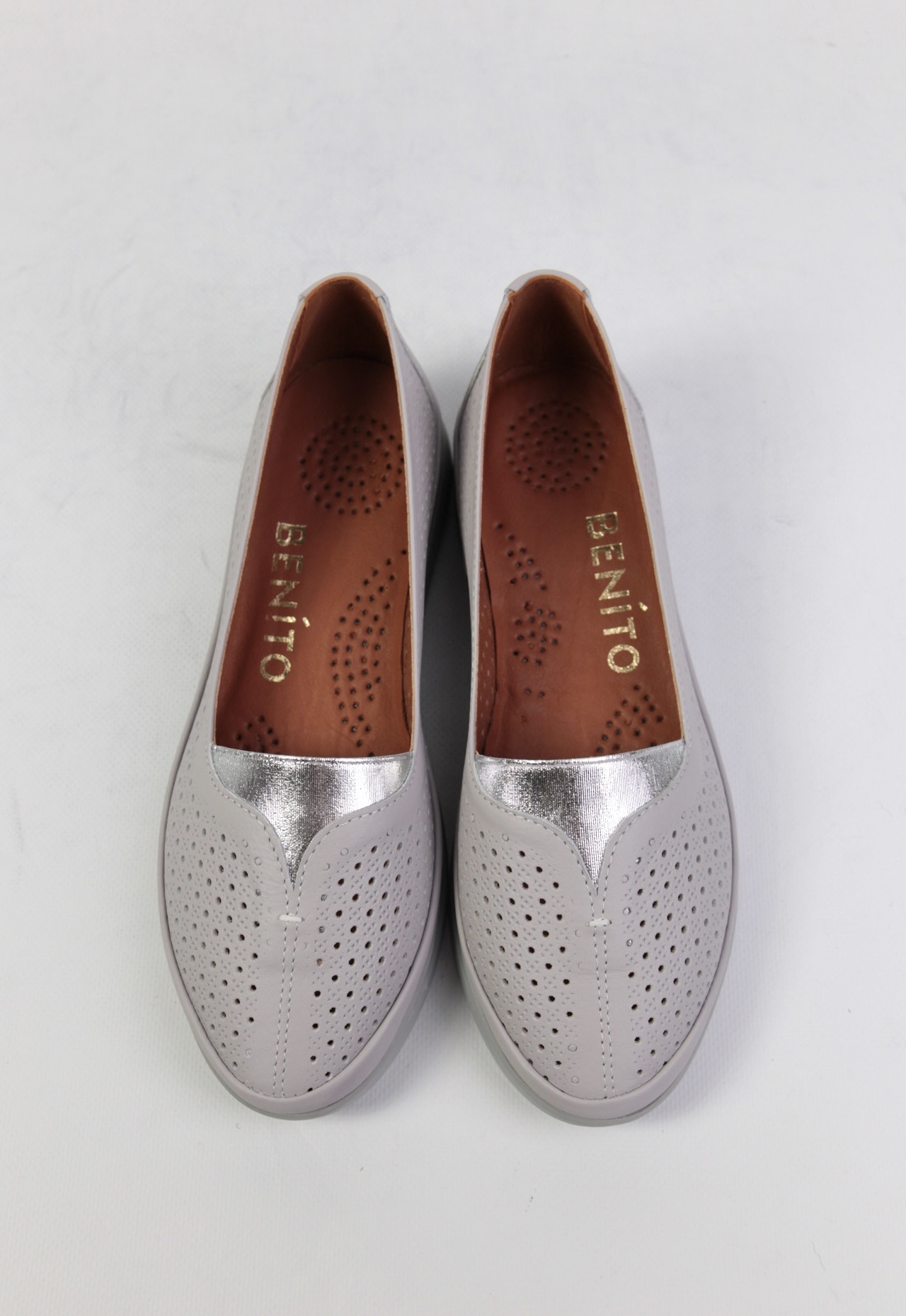 картинка Балетки кожаные Benito от магазина Pratik