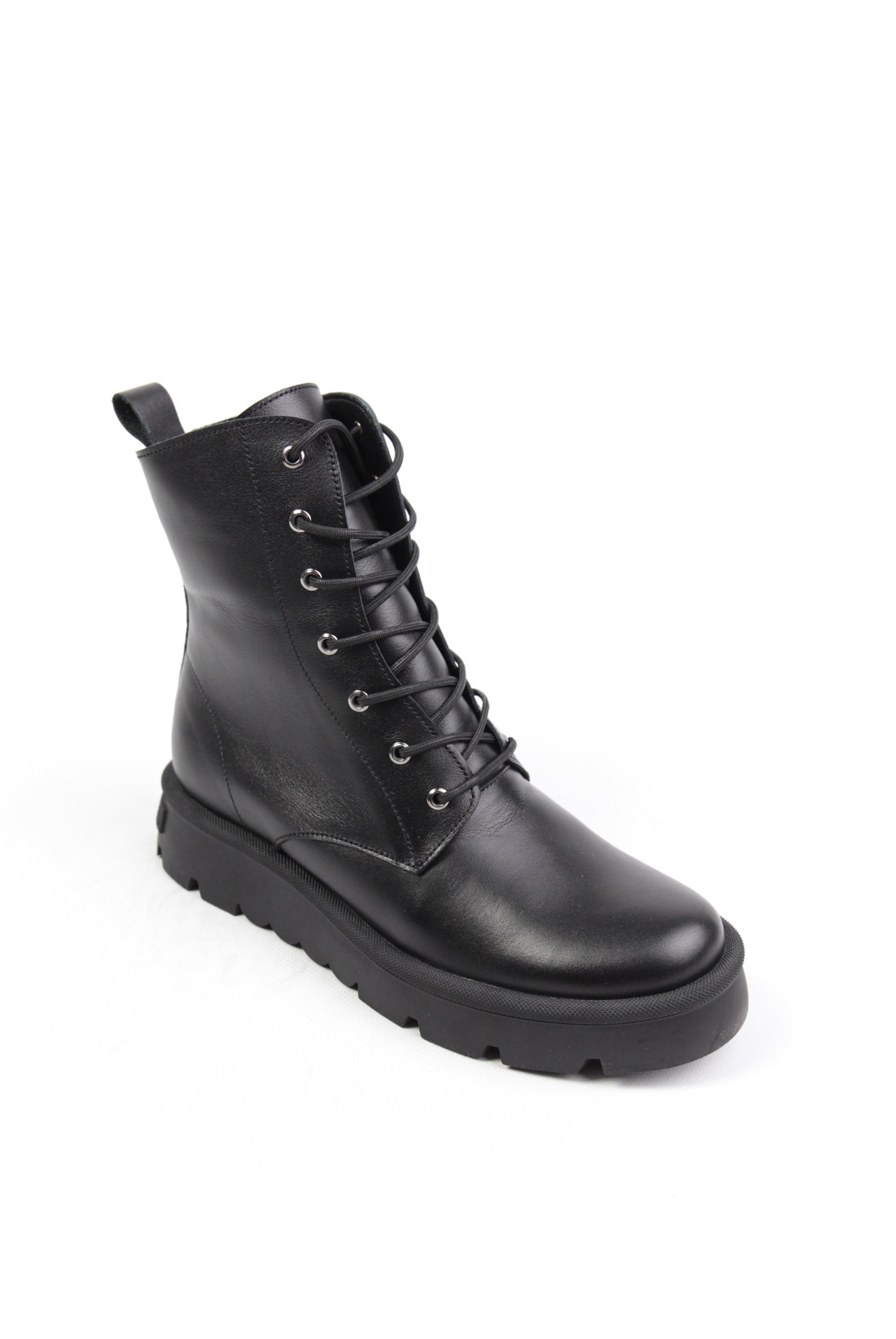 картинка Ботинки кожаные Benito от магазина Pratik