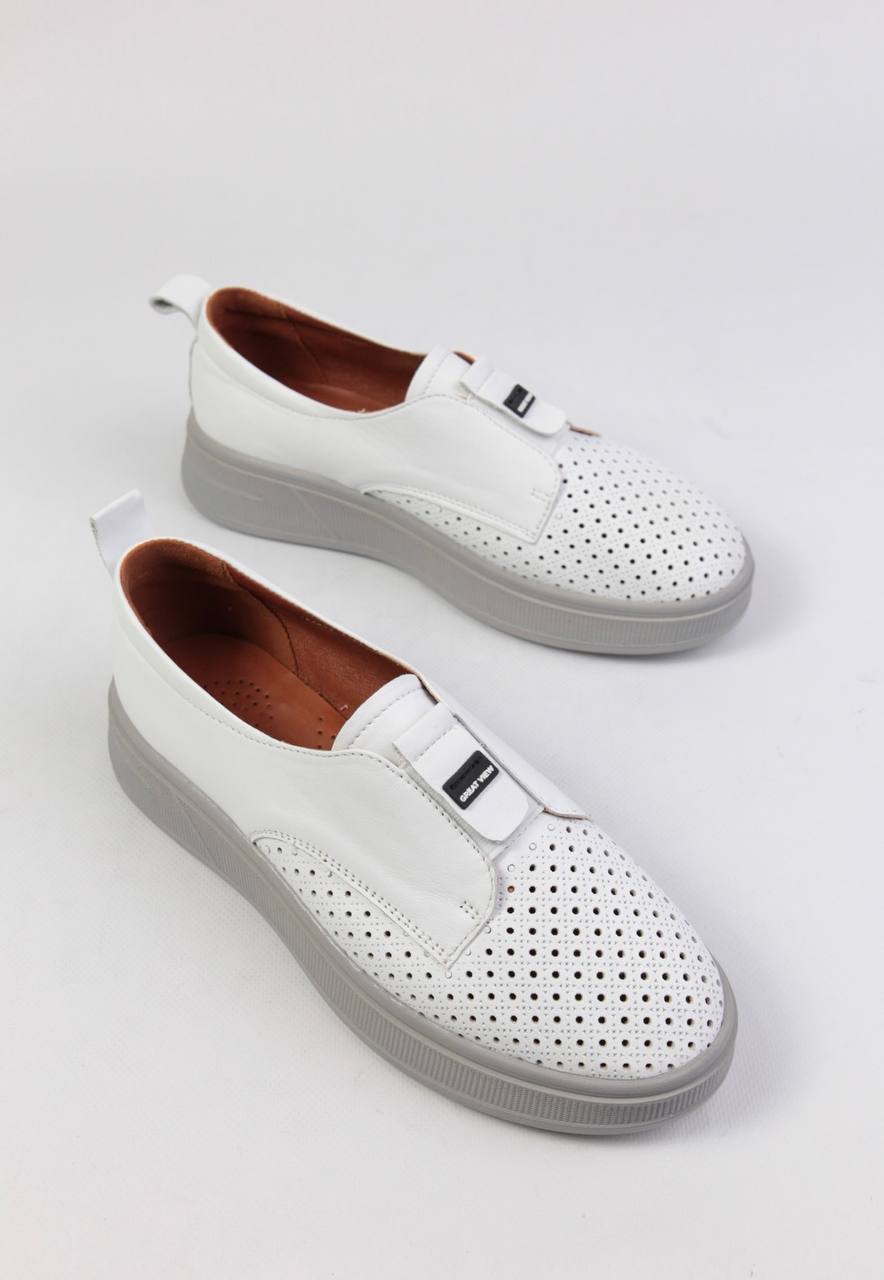 картинка Слипоны кожаные Benito от магазина Pratik