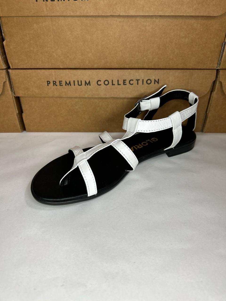 картинка Сандалии кожаные Benito от магазина Pratik