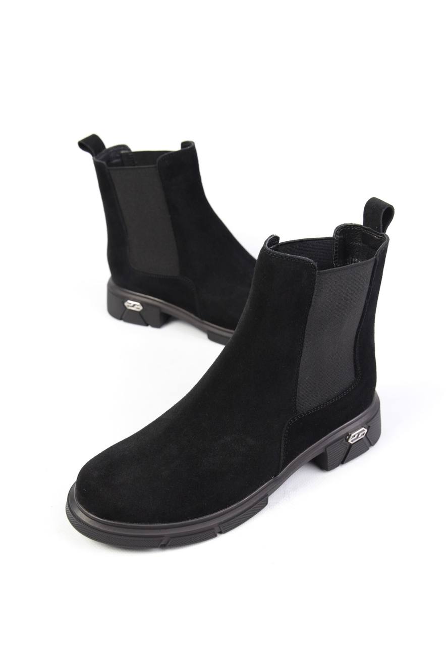 картинка Ботинки замшевые Benito от магазина Pratik