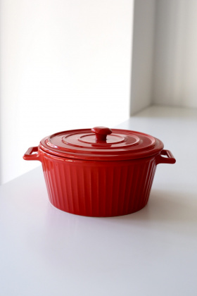 Каструля для запікання з кришкою (Супниця) червона 53/1- фото 1 - интернет-магазин обуви Pratik