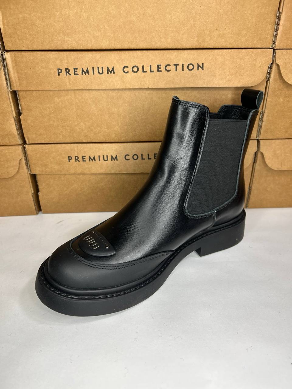 картинка Ботинки кожаные Benito от магазина Pratik