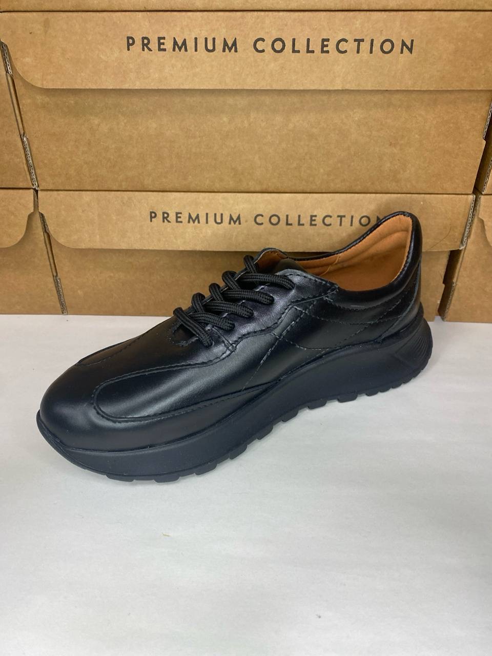 картинка Кроссовки кожаные Benito от магазина Pratik