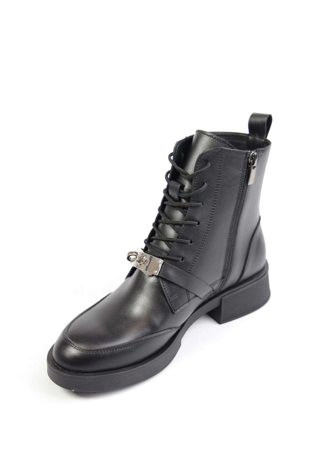 картинка Ботинки кожаные Benito от магазина Pratik