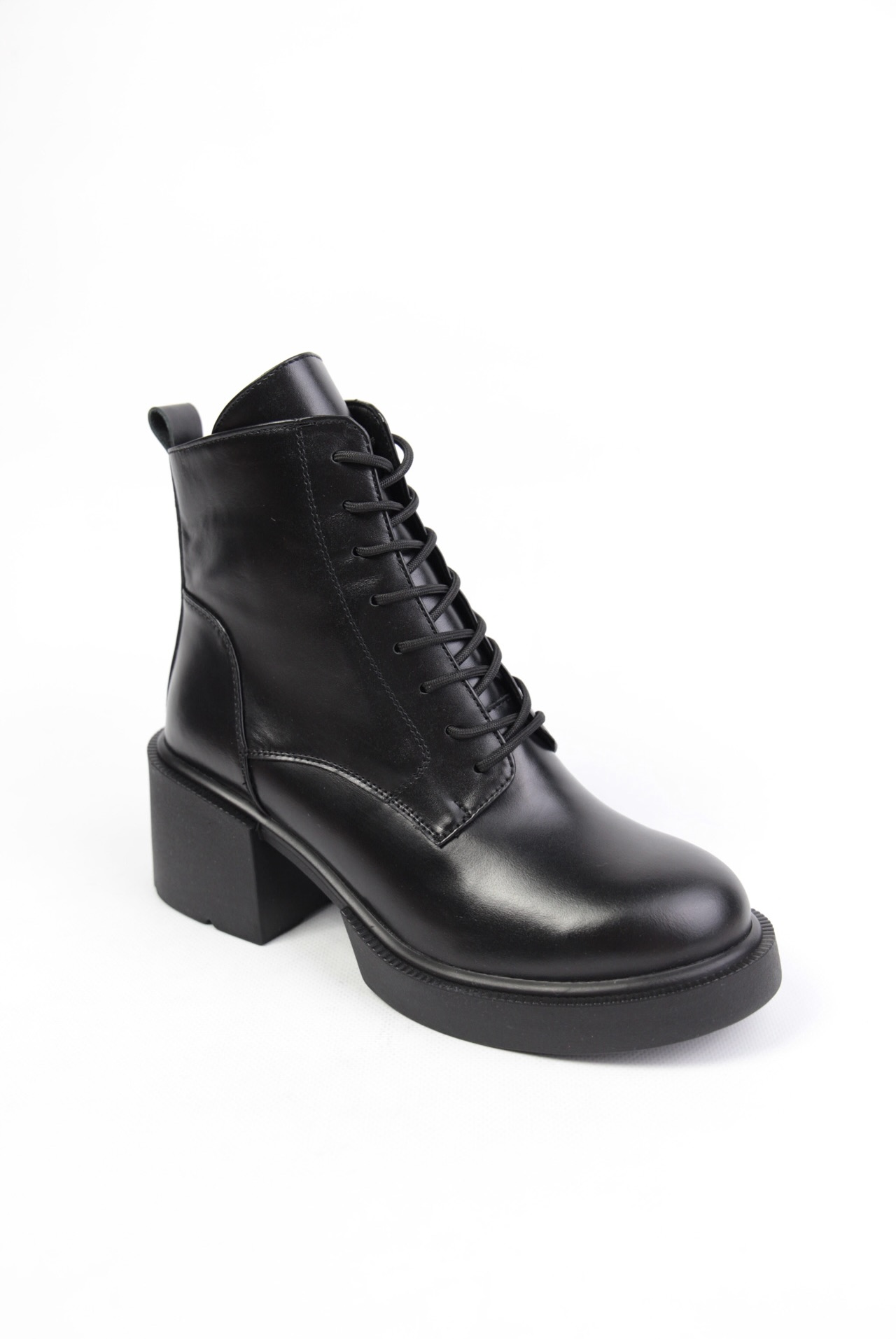 картинка Ботильоны кожаные Benito от магазина Pratik