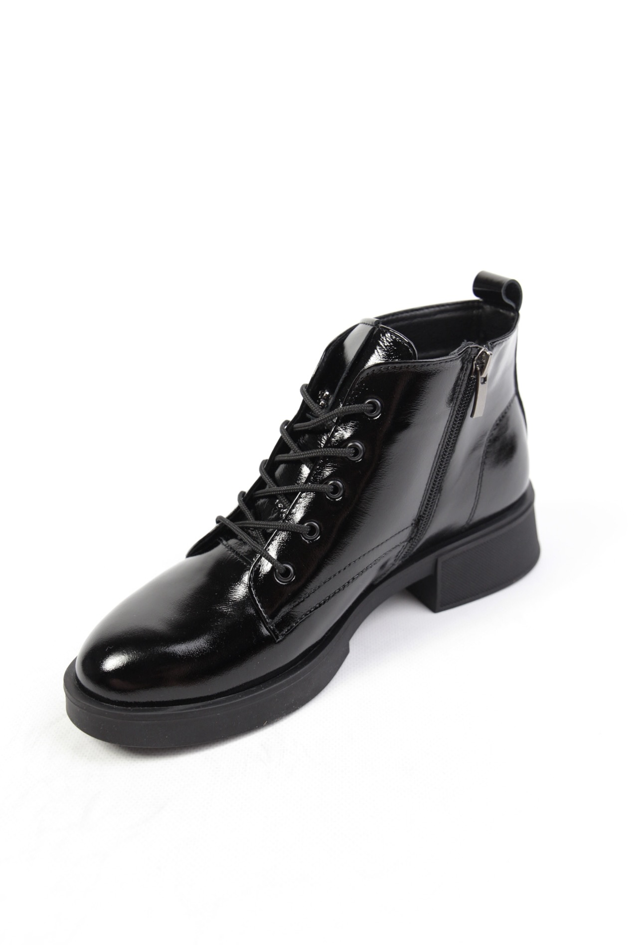 картинка Ботинки кожаные Benito от магазина Pratik