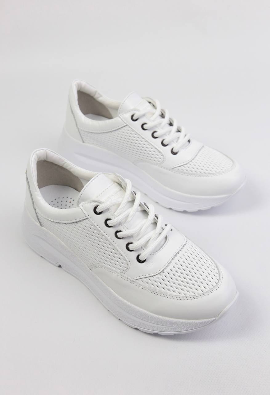 картинка Кроссовки кожаные Benito от магазина Pratik