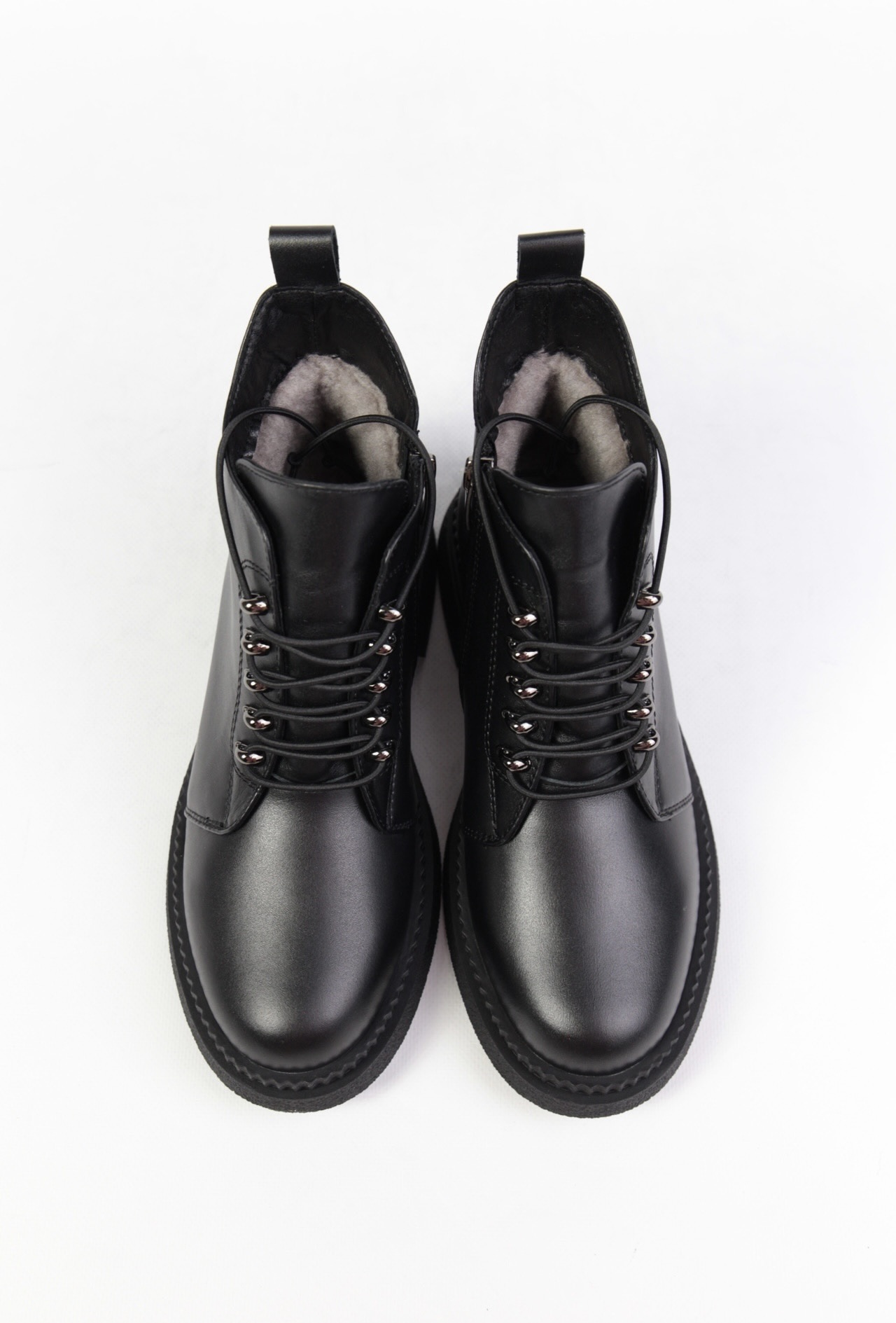 картинка Ботинки кожаные Benito от магазина Pratik