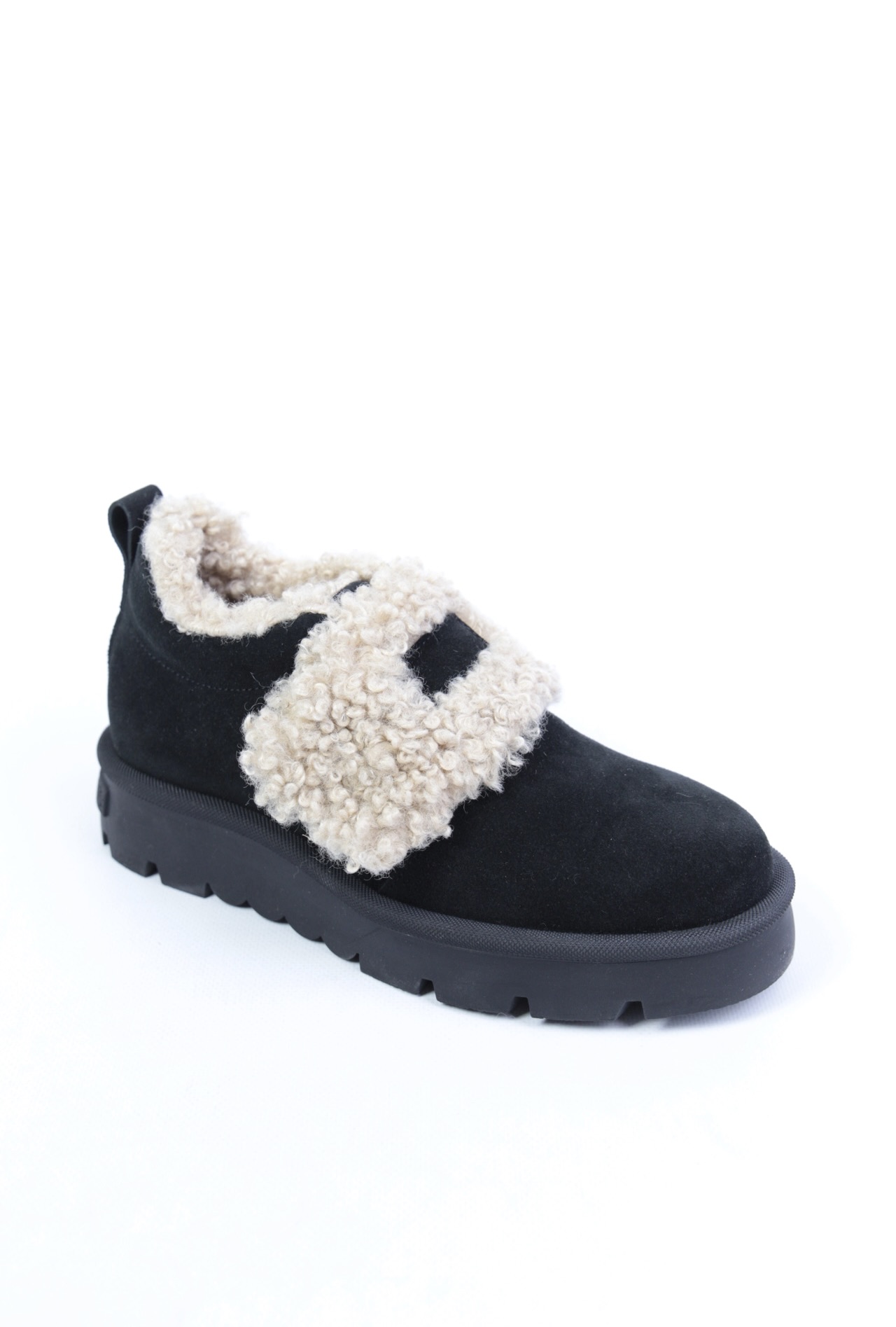 картинка Ботинки замшевые Benito от магазина Pratik