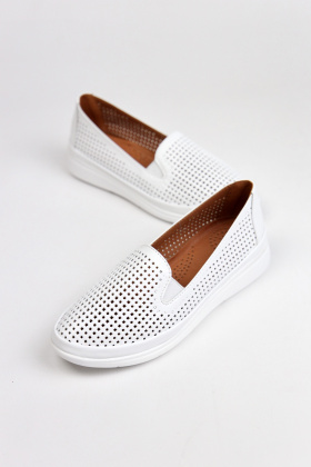 Слипоны кожаные Benito 23656/1 new- фото 1 - интернет-магазин обуви Pratik