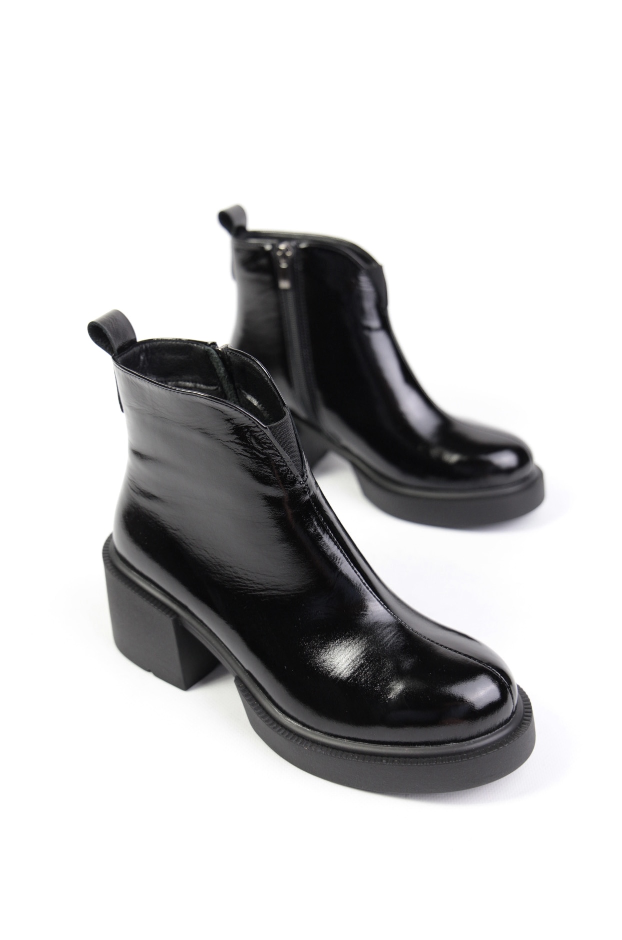 картинка Ботильоны кожаные Benito от магазина Pratik