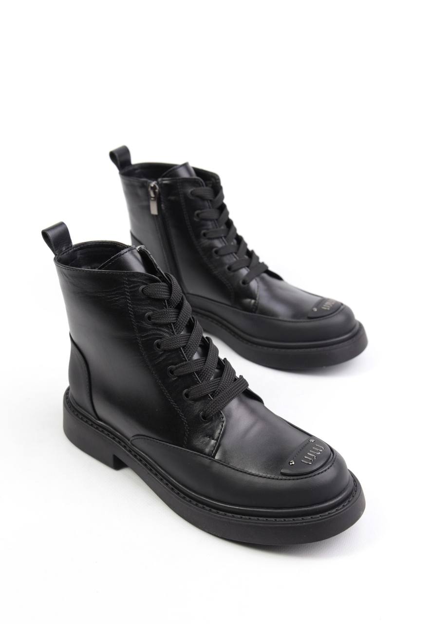 картинка Ботинки кожаные Benito от магазина Pratik