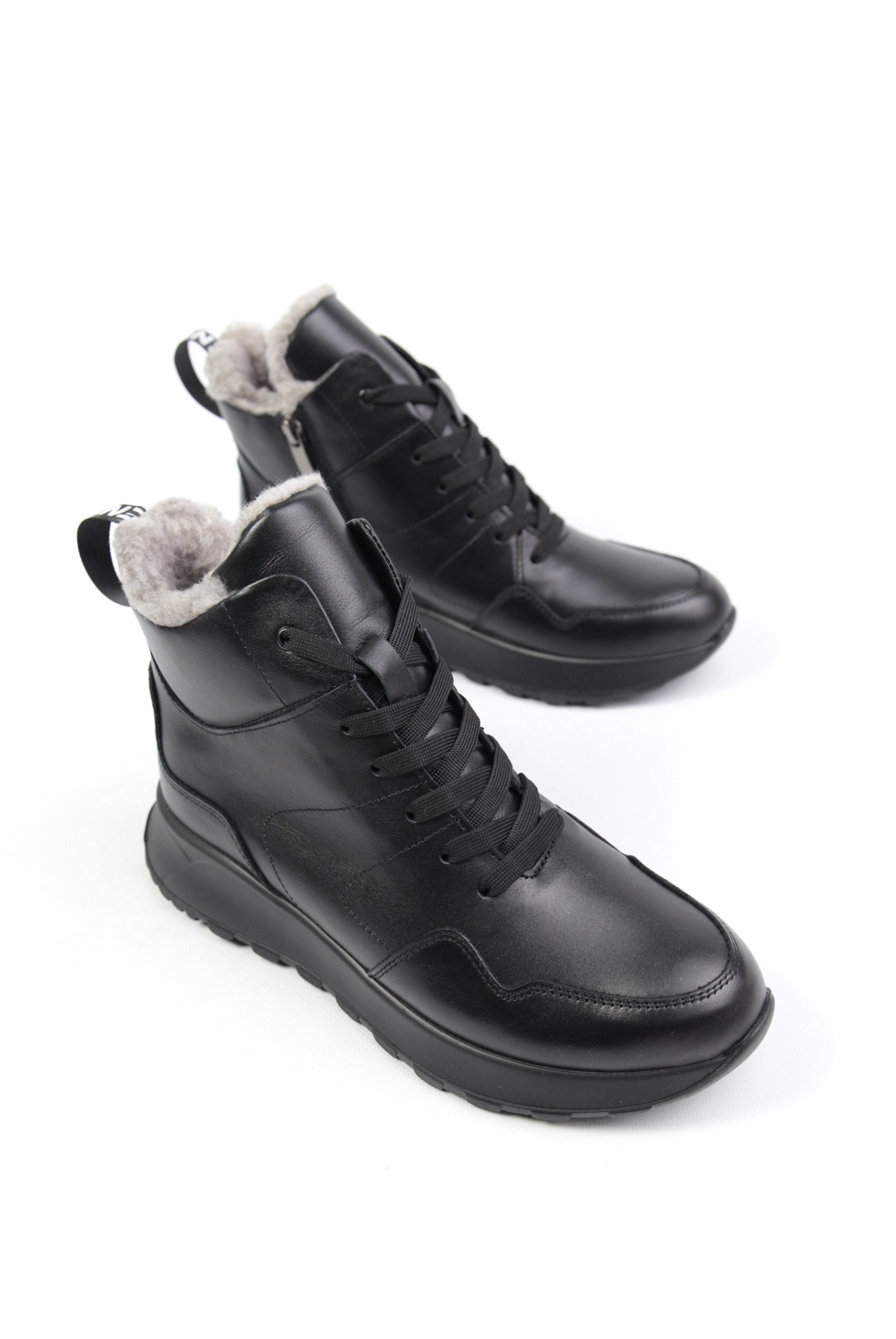 картинка Ботинки кожаные Benito от магазина Pratik