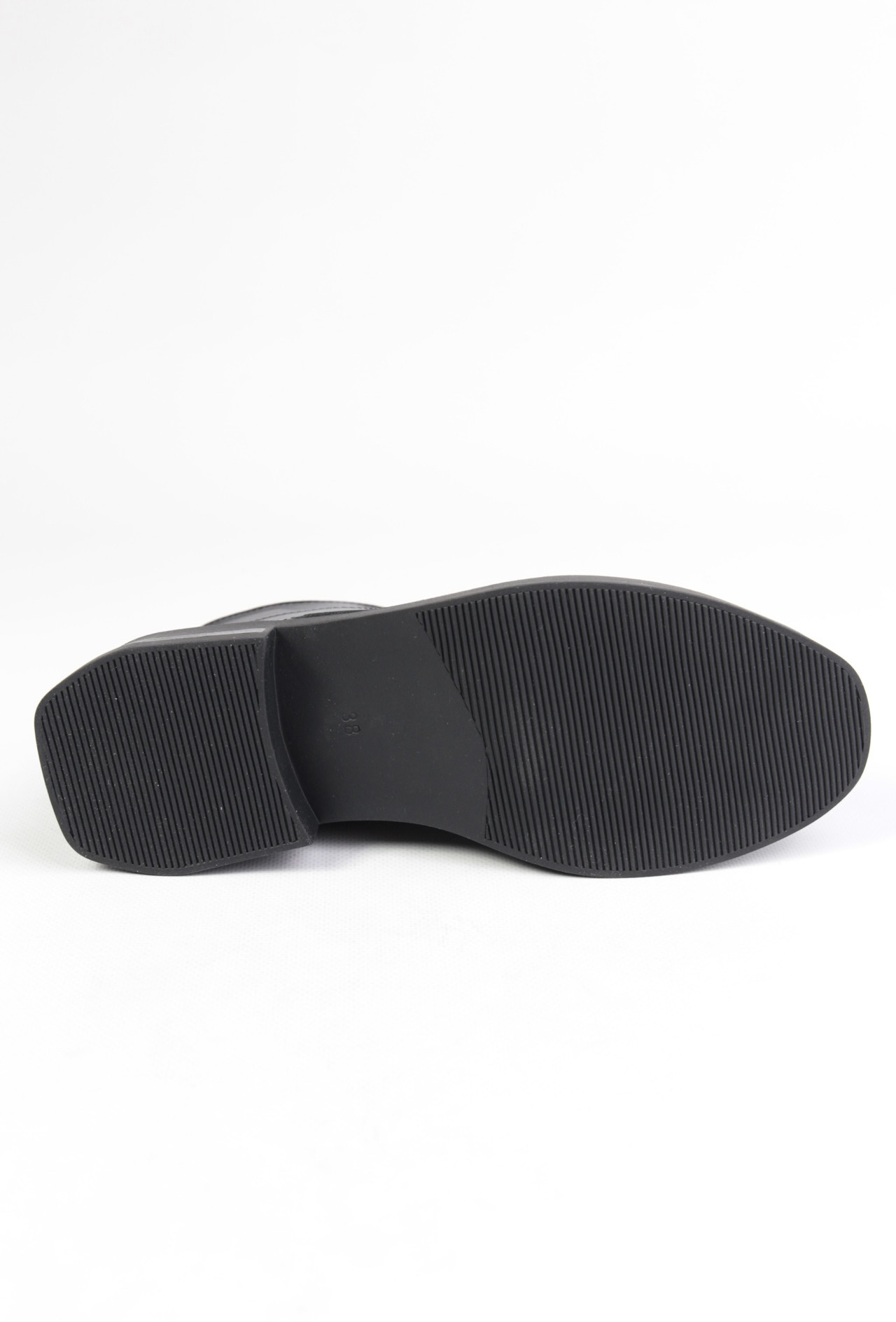 картинка Ботинки кожаные Benito от магазина Pratik