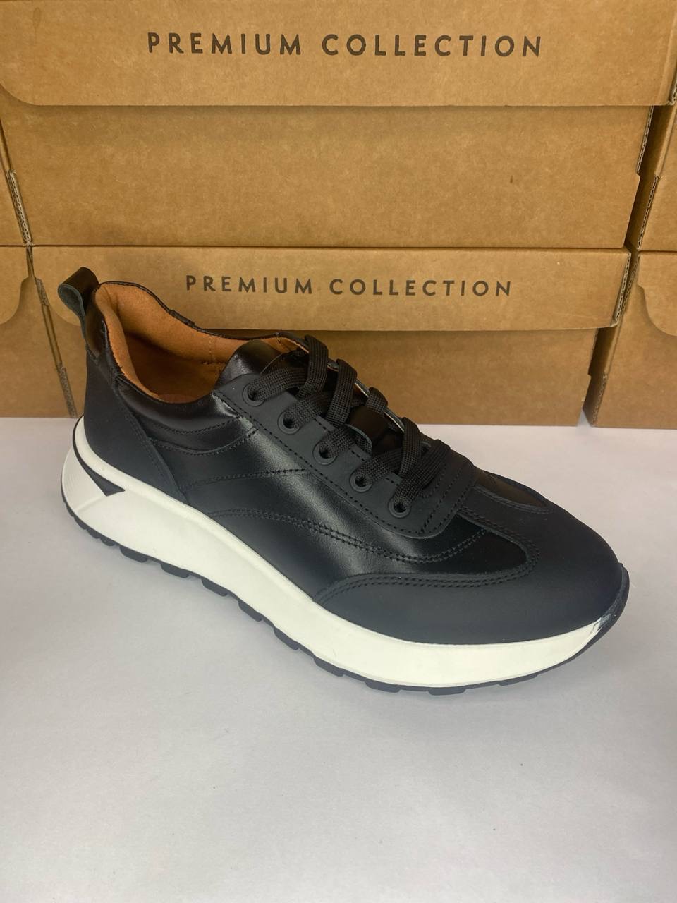 картинка Кроссовки кожаные Benito от магазина Pratik