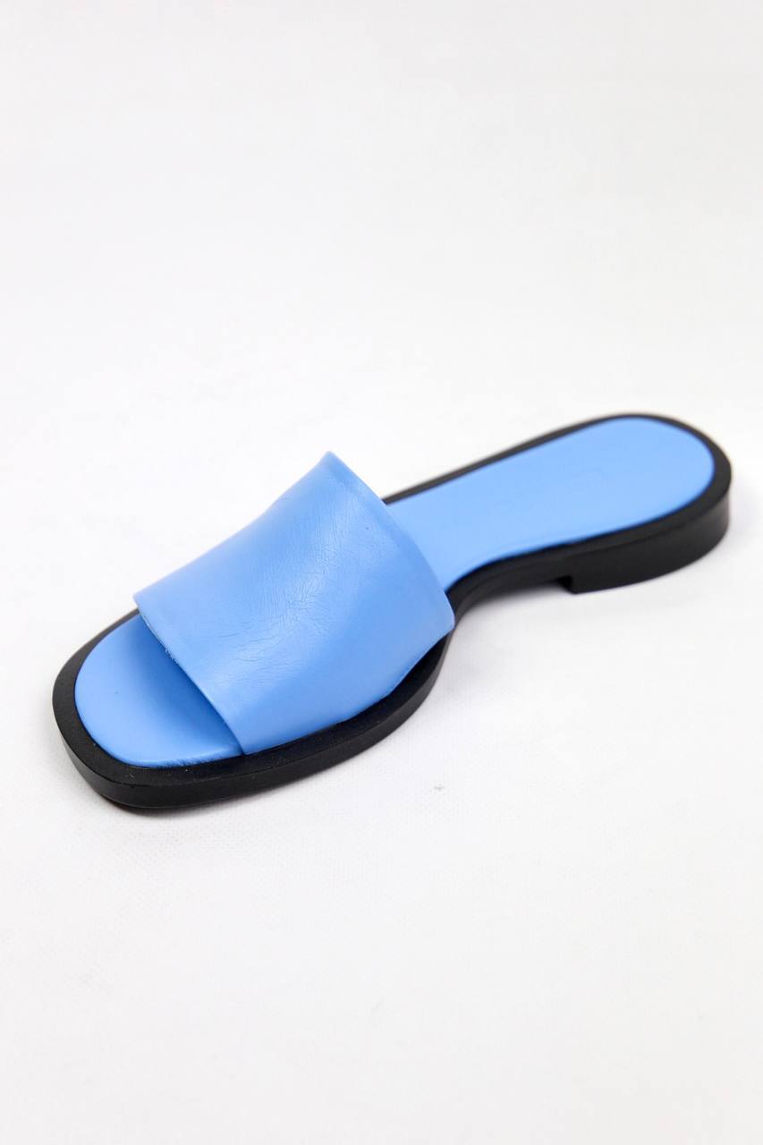 картинка Шлепанцы кожаные Benito от магазина Pratik