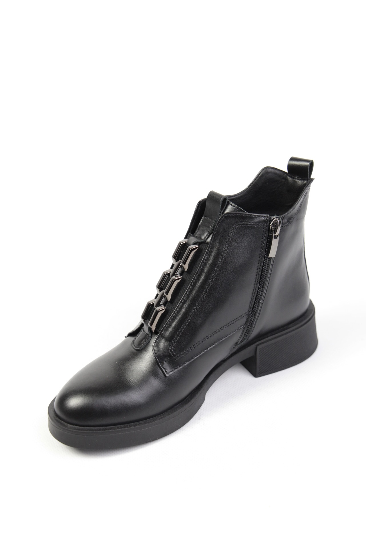 картинка Ботинки кожаные Benito от магазина Pratik