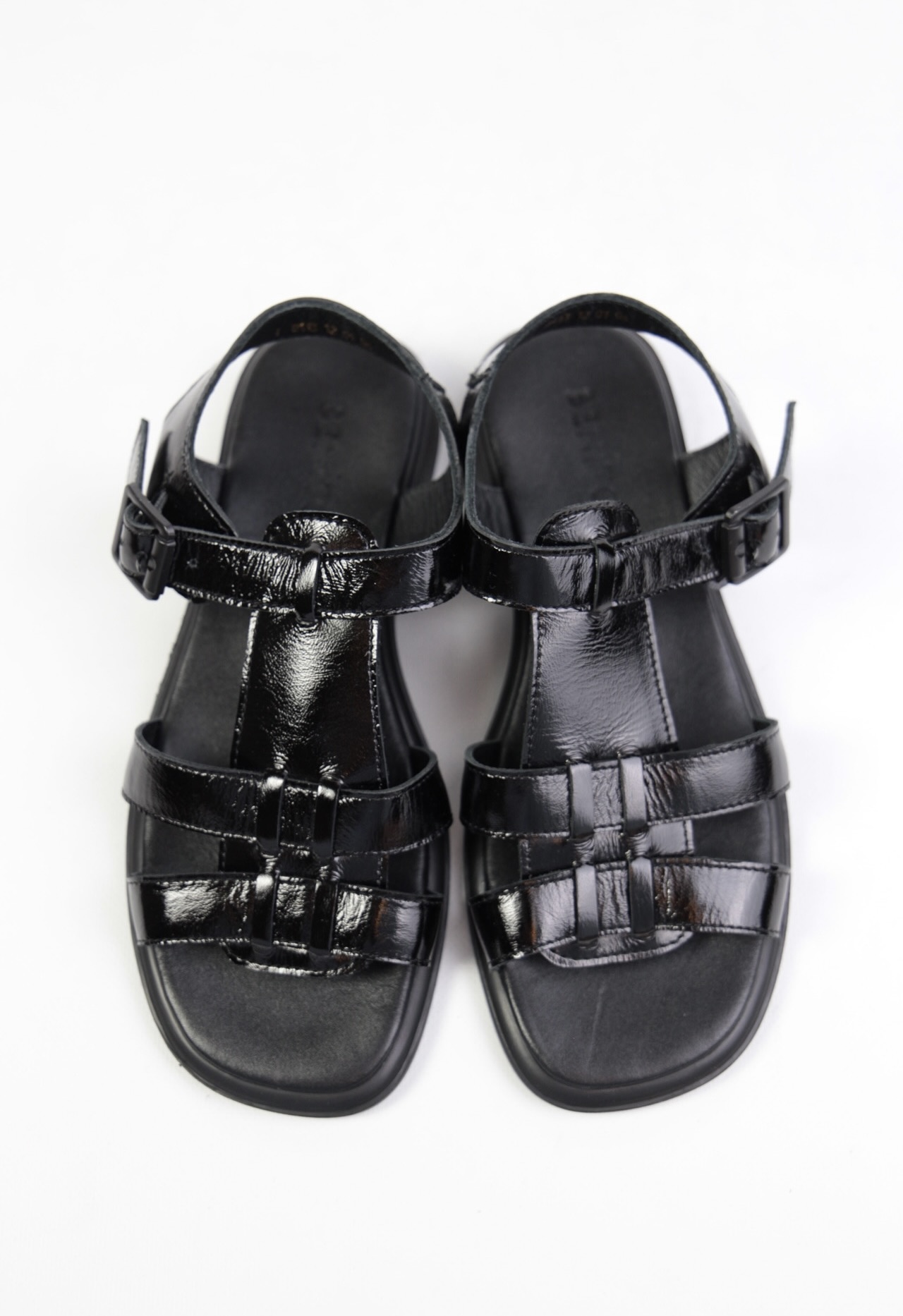 картинка Сандалии кожаные Benito от магазина Pratik