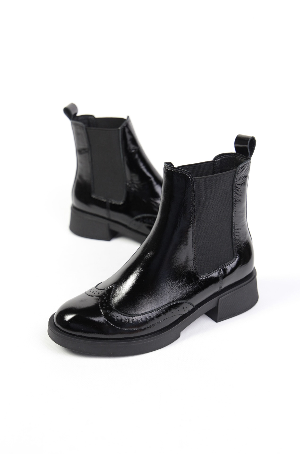 картинка Ботинки кожаные Benito от магазина Pratik