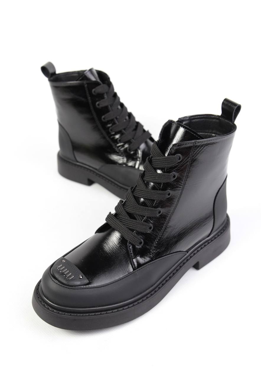 картинка Ботинки кожаные Benito от магазина Pratik