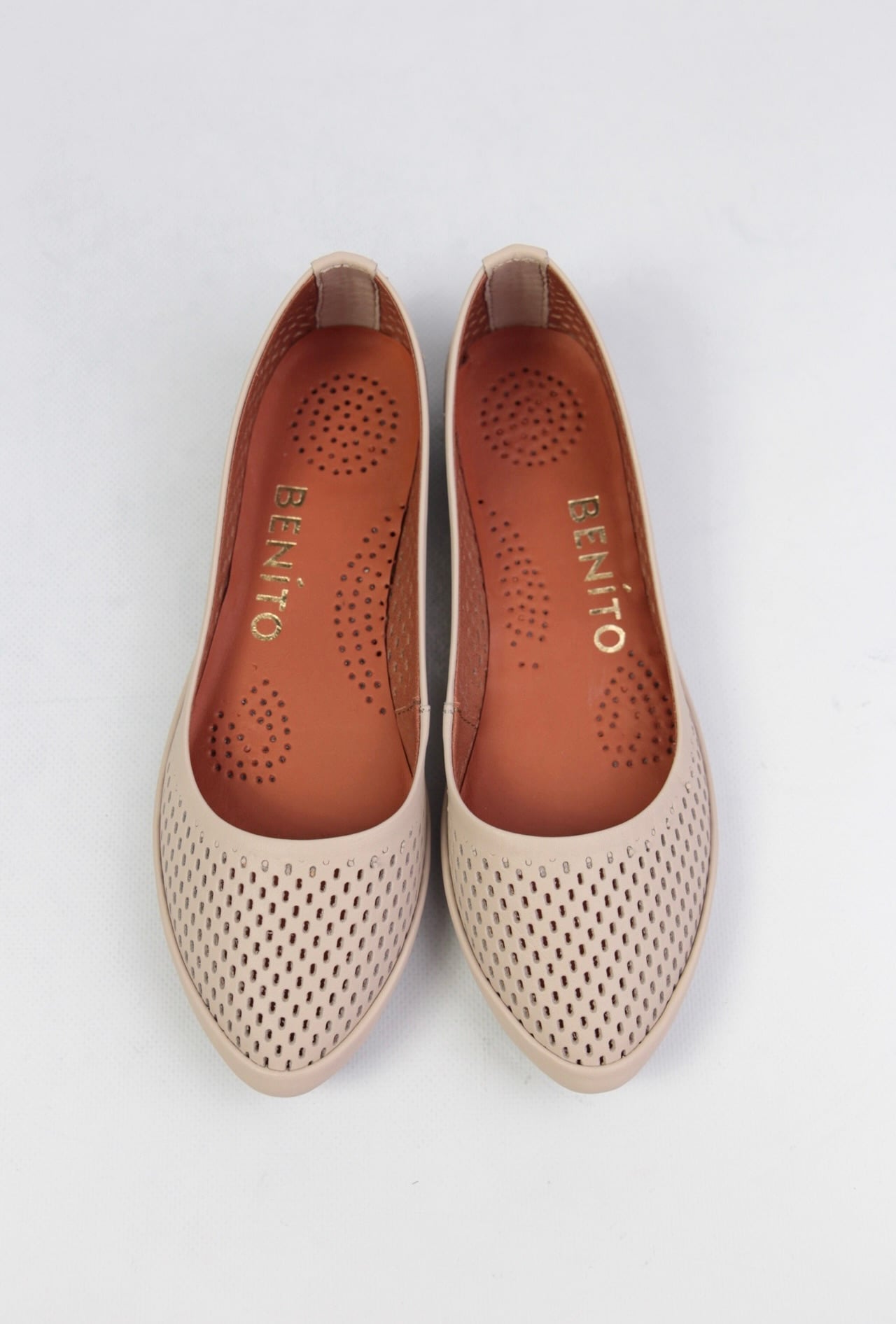 картинка Балетки кожаные Benito от магазина Pratik