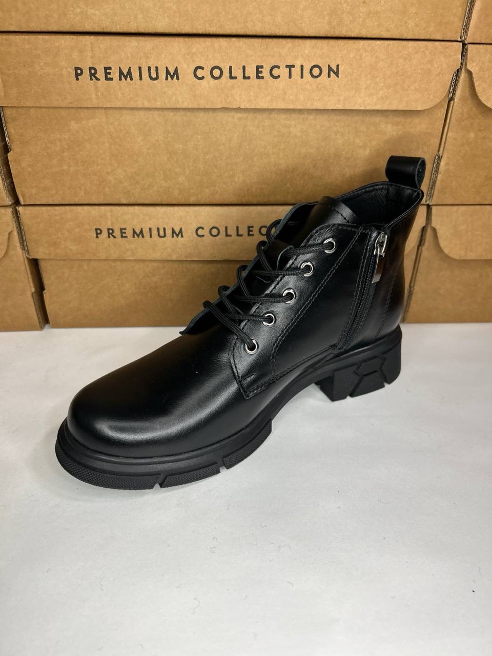 картинка Ботинки кожаные Benito от магазина Pratik