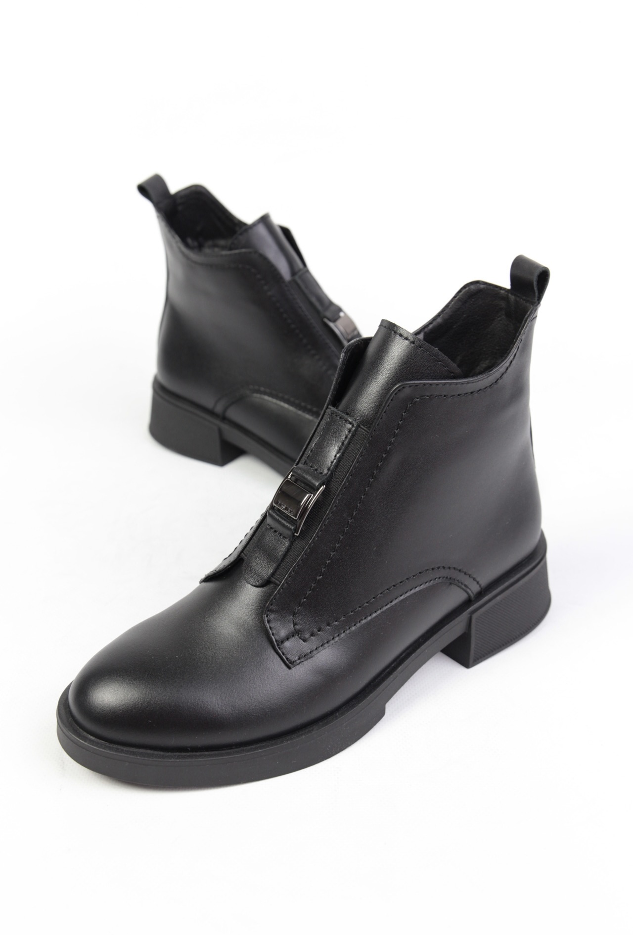 картинка Ботинки кожаные Benito от магазина Pratik