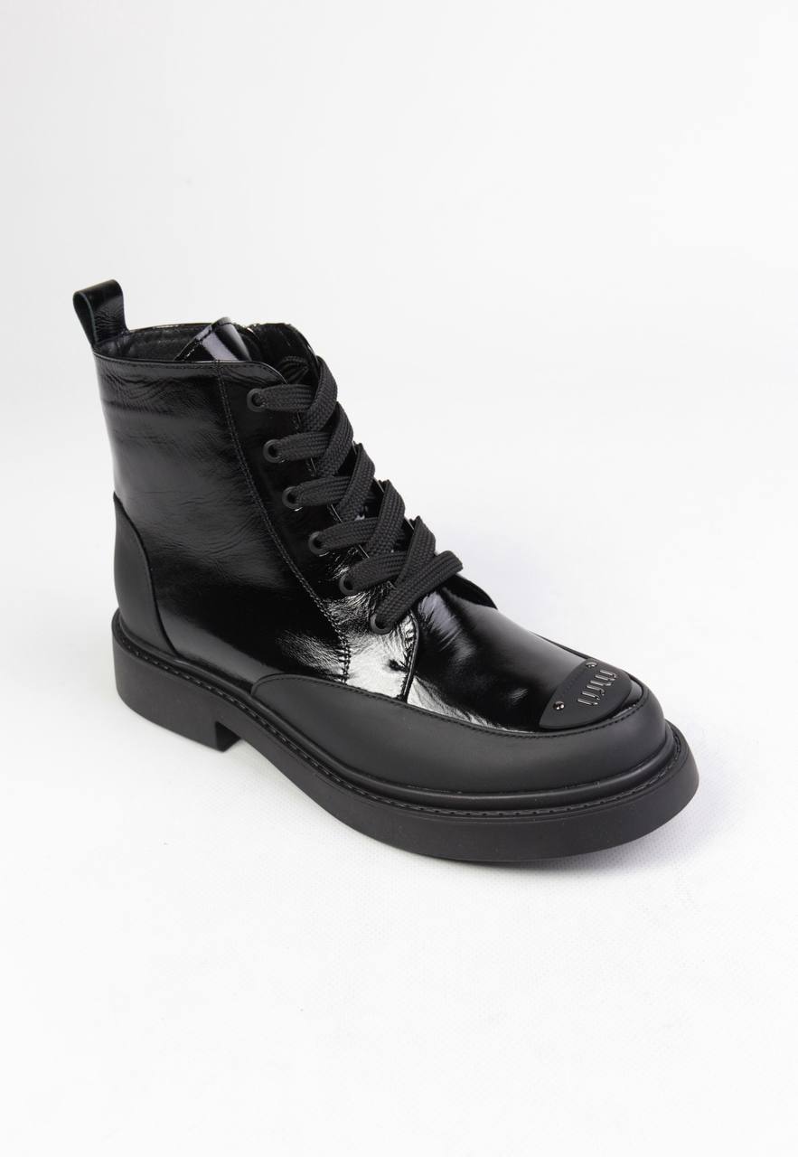 картинка Ботинки кожаные Benito от магазина Pratik