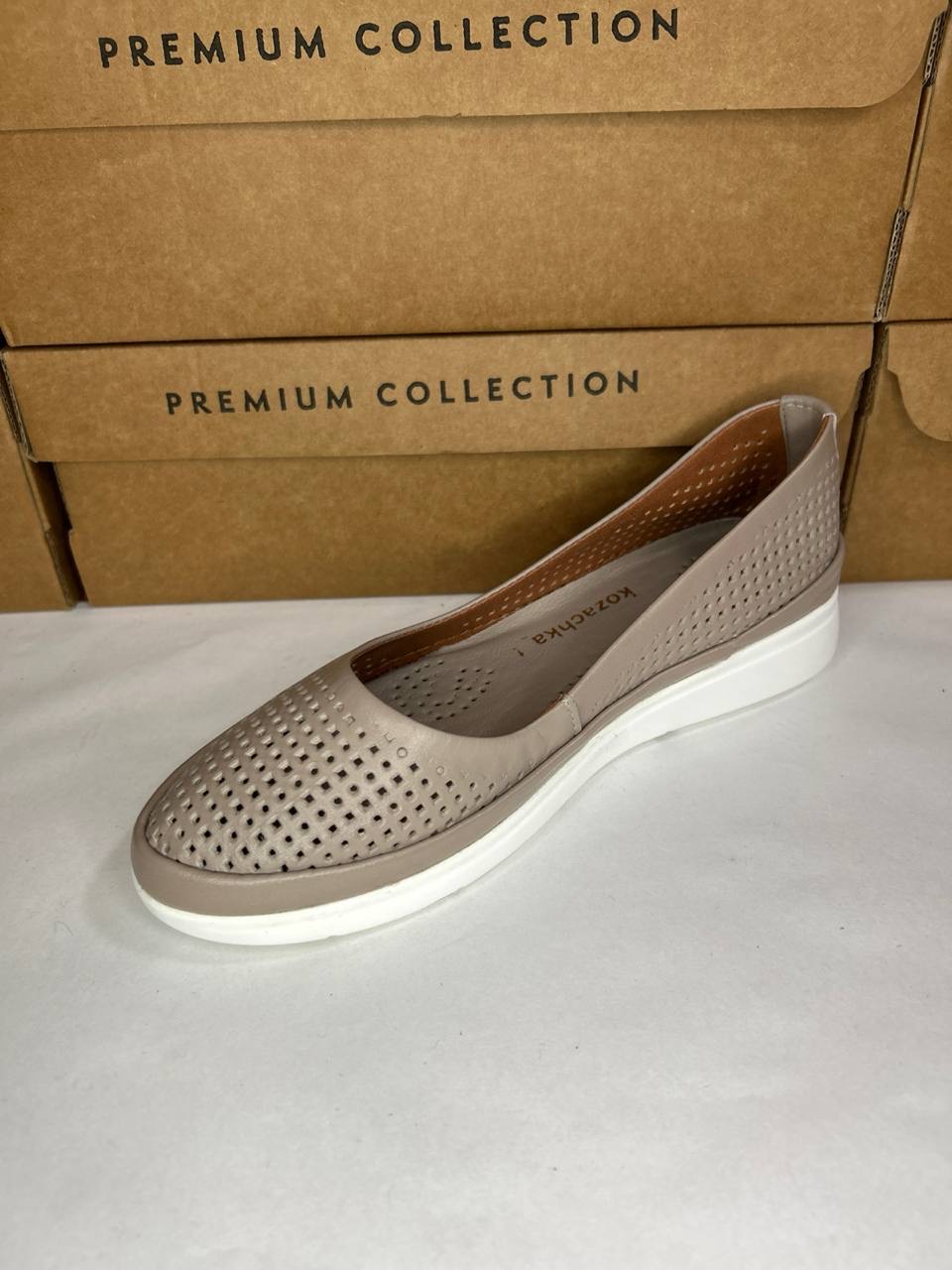 картинка Балетки кожаные Benito от магазина Pratik