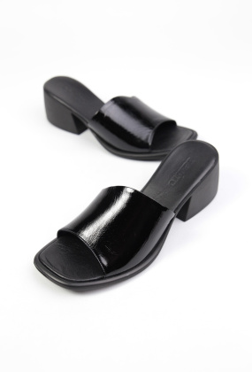 Сабо кожаные Benito 269-1/12 new- фото 1 - интернет-магазин обуви Pratik