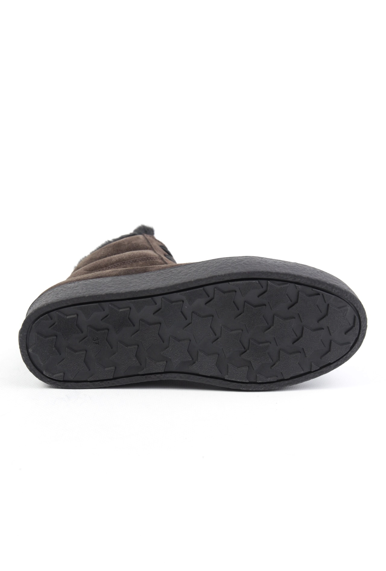 картинка Ботинки замшевые Benito от магазина Pratik