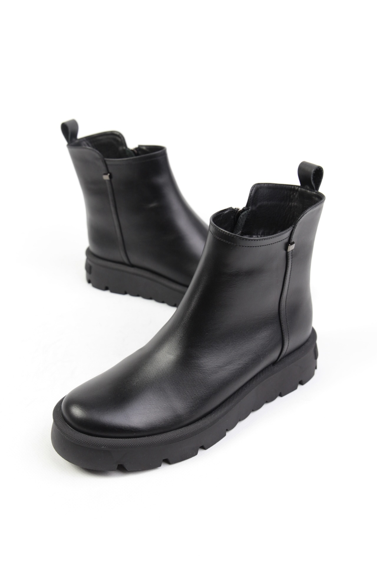 картинка Ботинки кожаные Benito от магазина Pratik