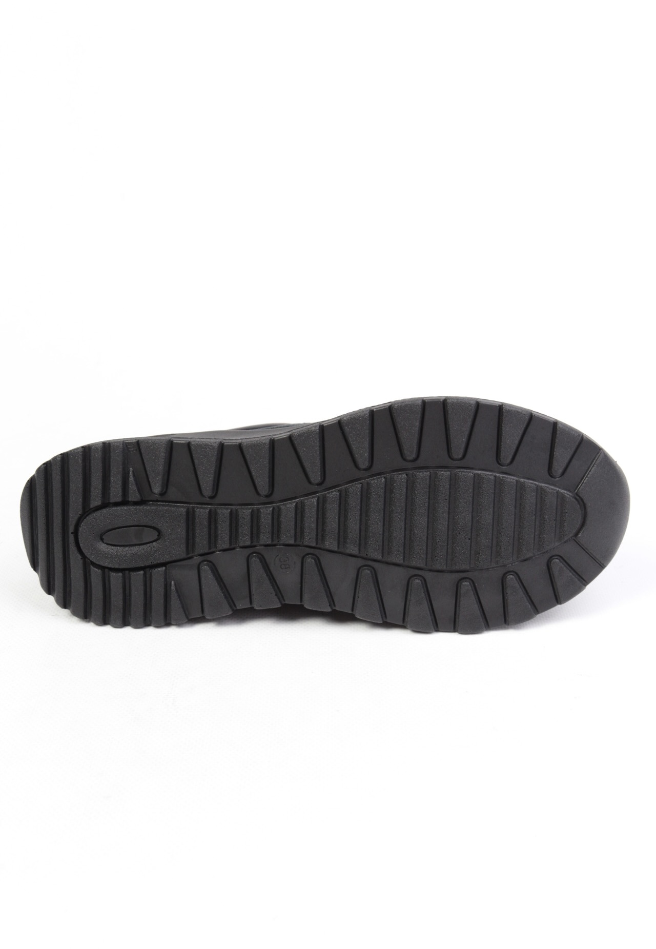 картинка Кроссовки кожаные Benito от магазина Pratik