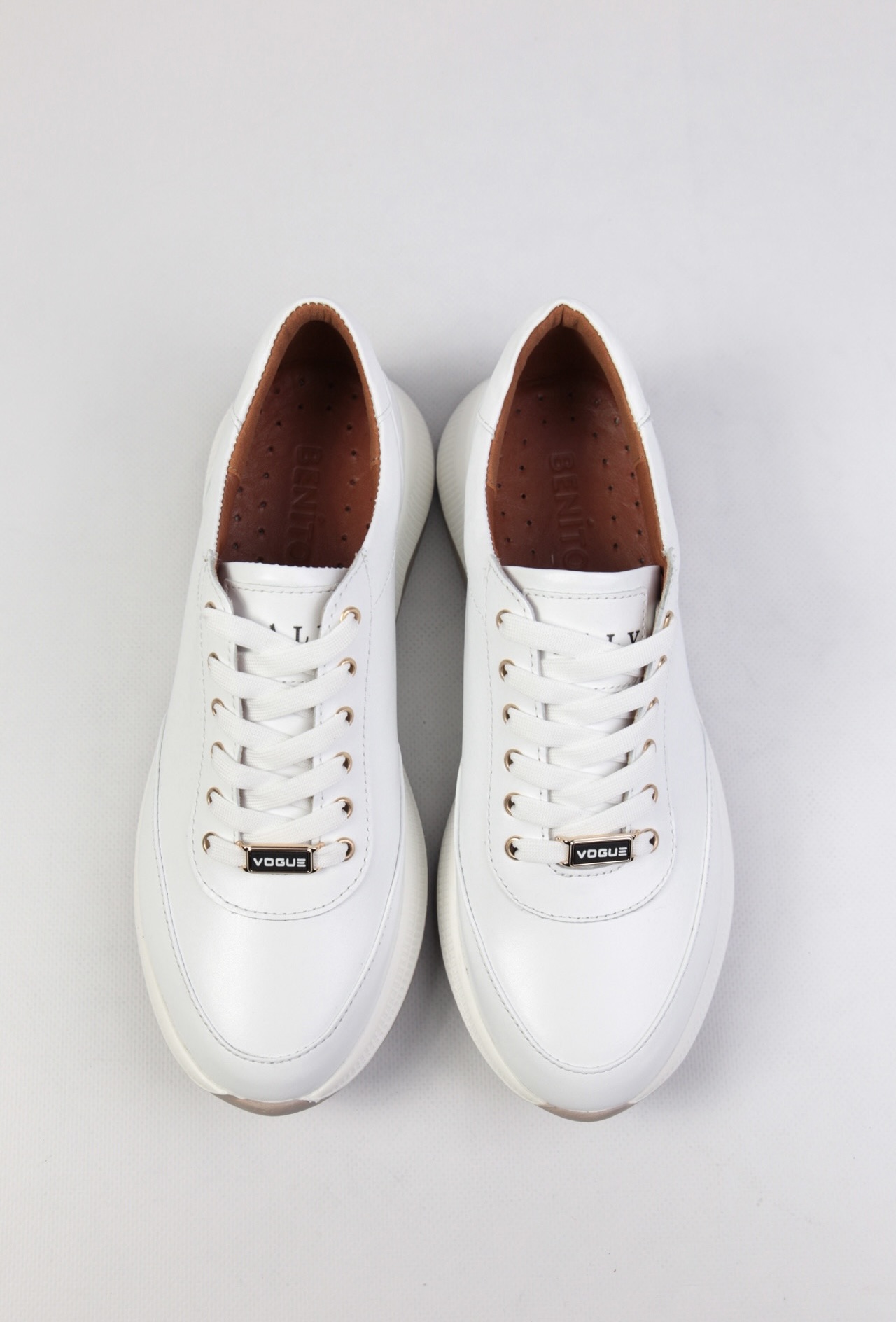 картинка Кроссовки кожаные Benito от магазина Pratik