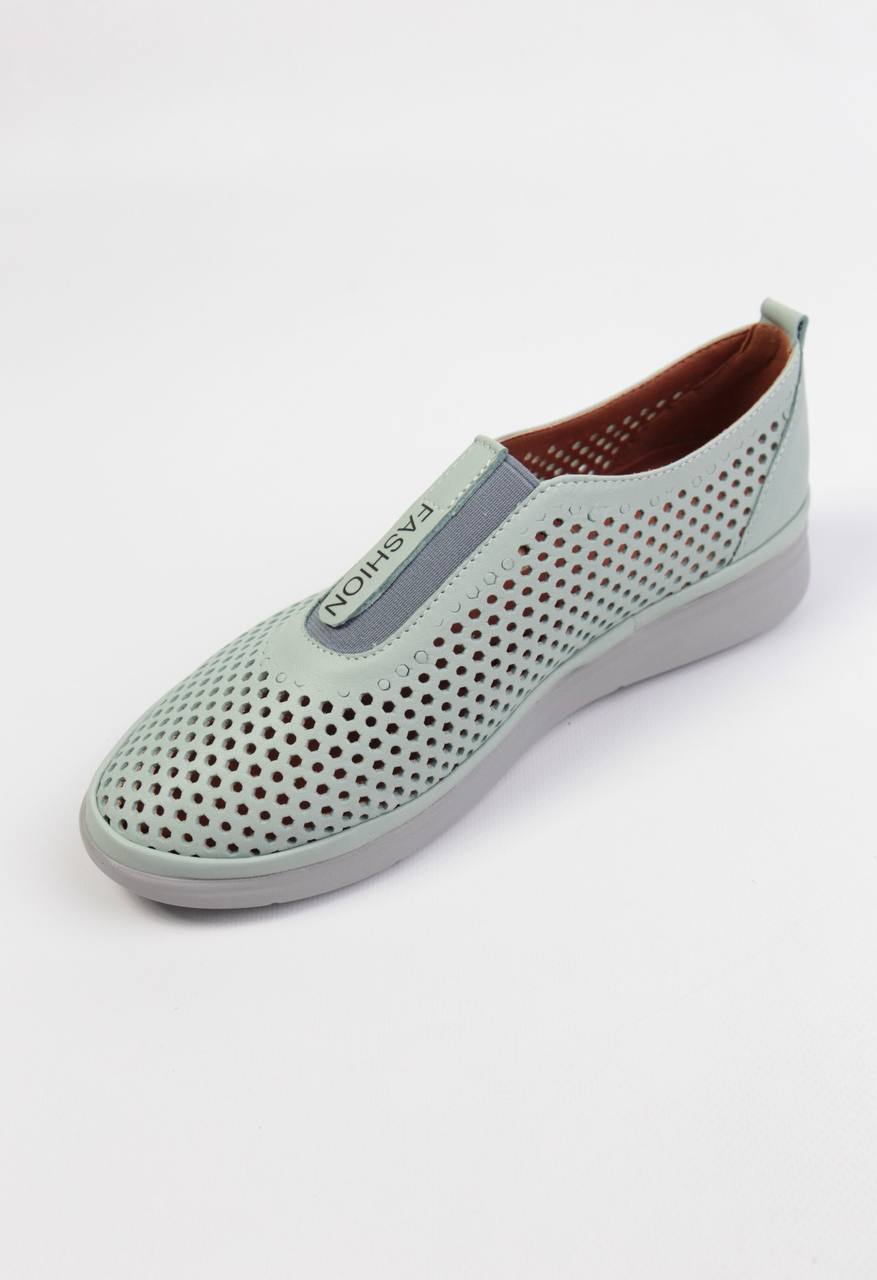 картинка Слипоны женские Benito от магазина Pratik