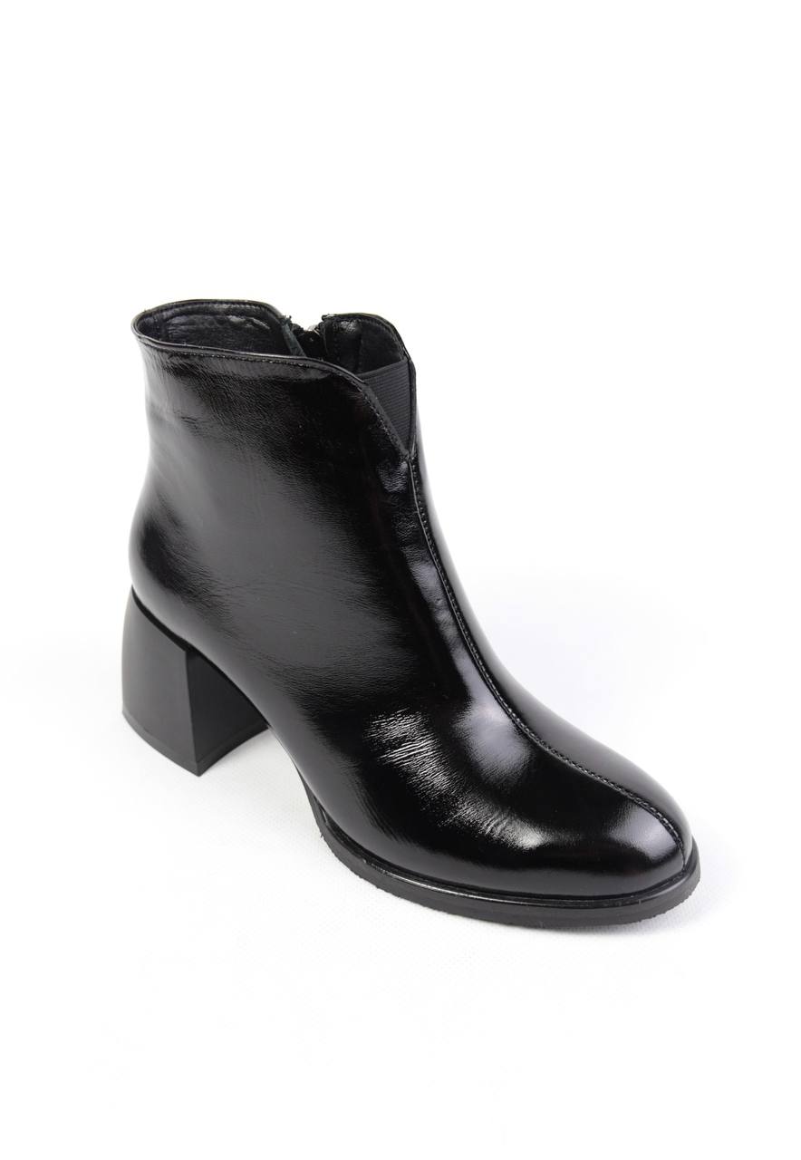картинка Ботильоны кожаные Benito от магазина Pratik