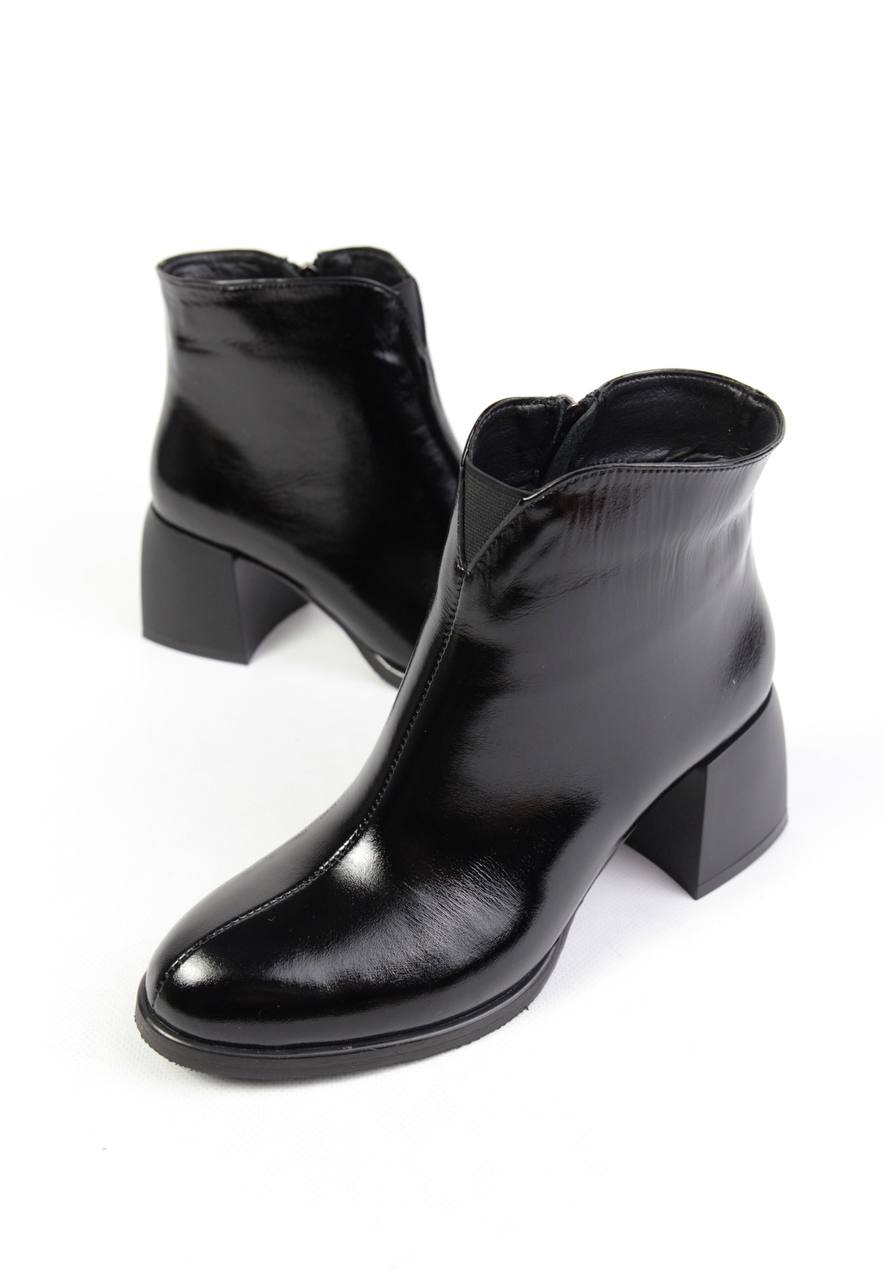 картинка Ботильоны кожаные Benito от магазина Pratik