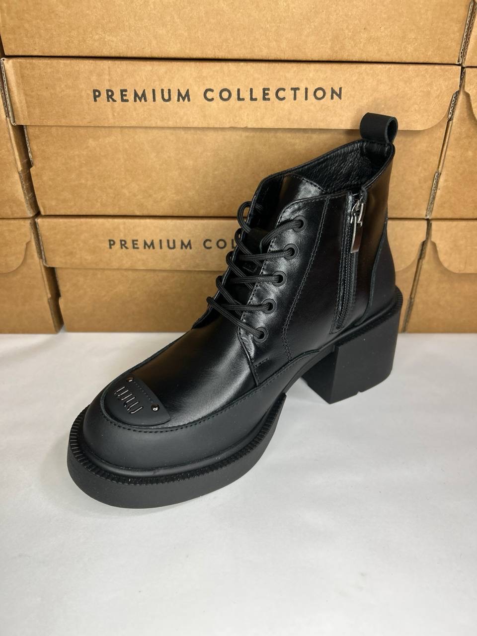 картинка Ботильоны кожаные Benito от магазина Pratik